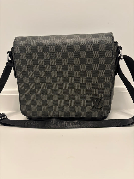 CY Black Messenger Bag