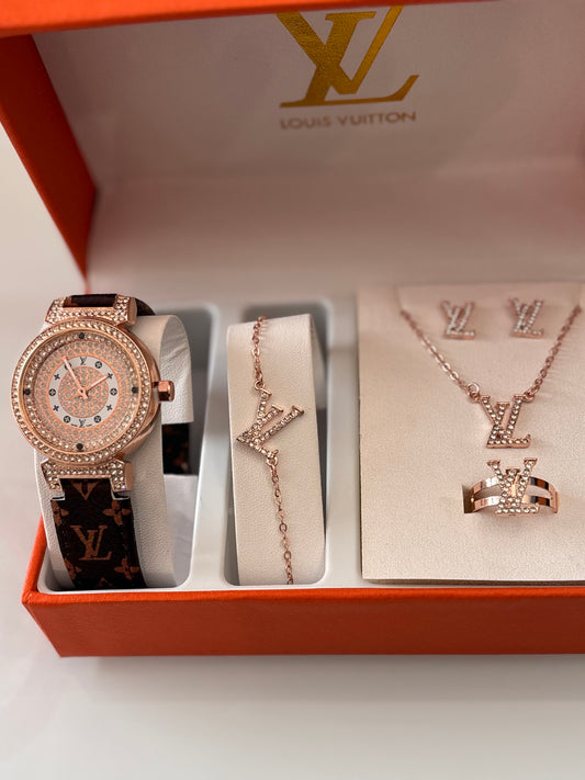 CY Jewelry Set with Box